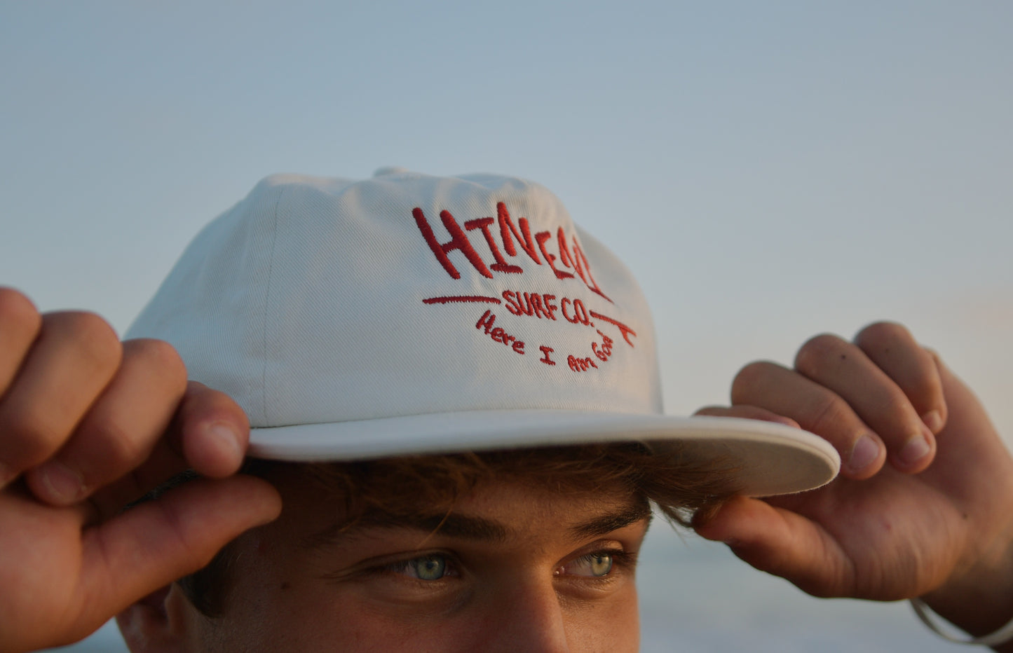 Hineni Hat